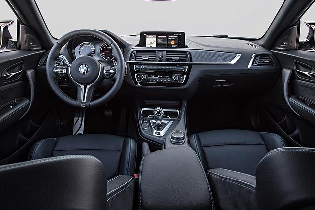 Typisches BMW-Cockpit