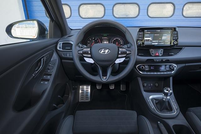 Ein Blick in den Innenraum des i30 N