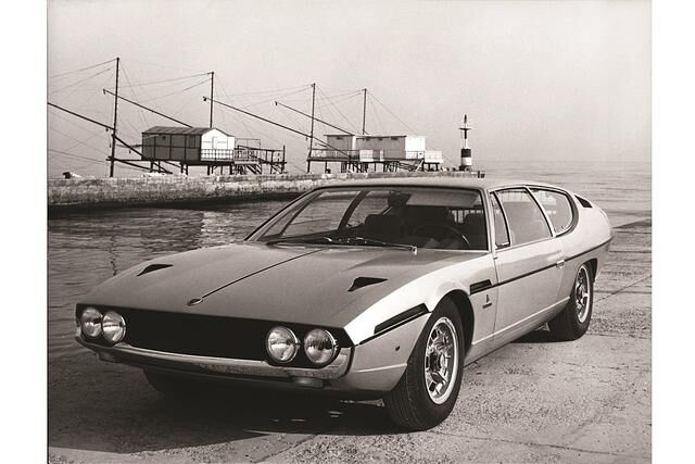 Der Espada wurde bei Bertone gezeichnet