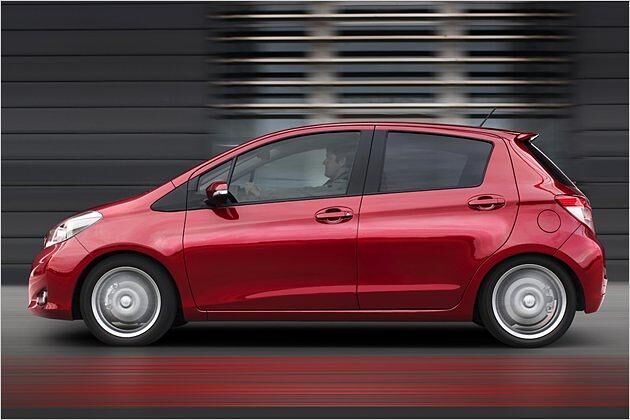 Der japanische Kleinwagen steht in Konkurrenz zu VW Polo, Opel Corsa und Ford Fiesta