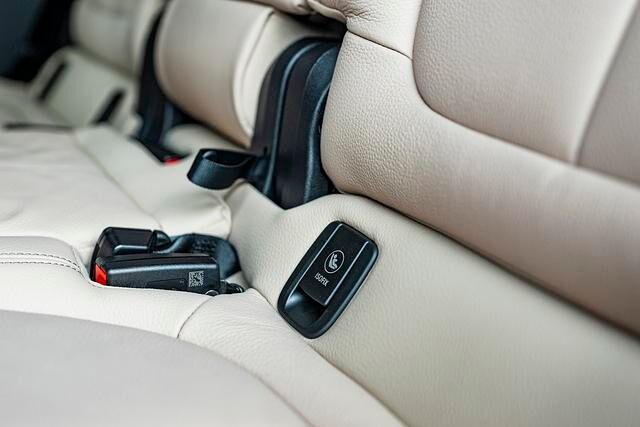 Isofix ist im Fond nur auf den beiden Außensitzen zu haben