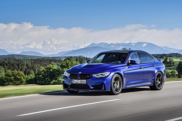 BMW M3 CS