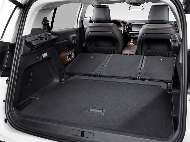 Bis zu 1.630 Liter Stauvolumen kann der variable Kofferraum des C5 Aircross bieten