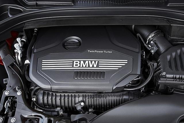 BMW 220d Active Tourer - aufgeladene Triebwerke