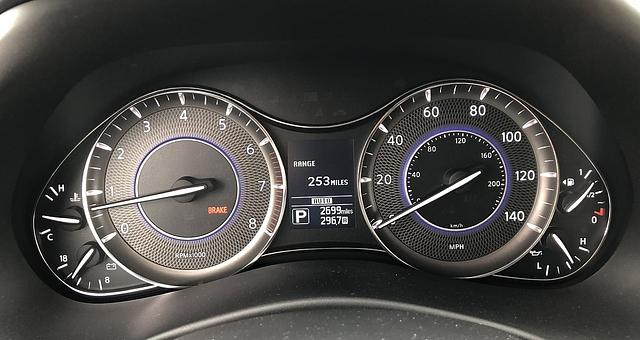 Infiniti QX 80 5.6 V8