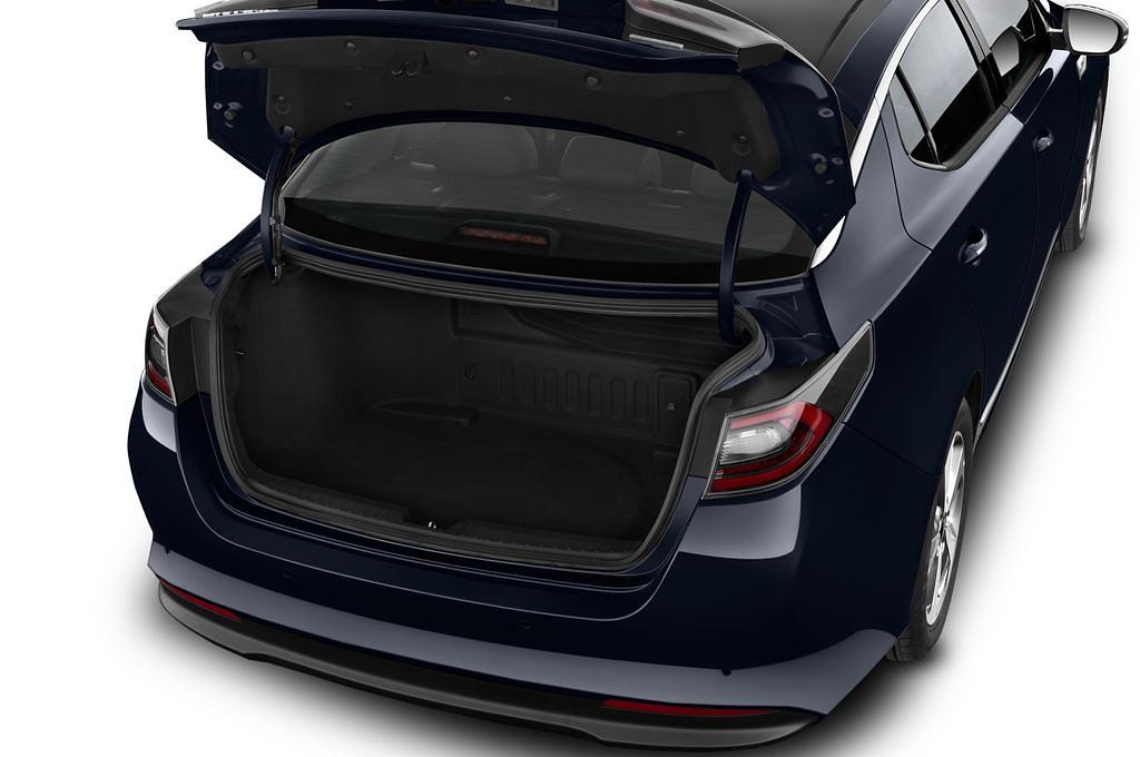 Kia Optima (Baujahr 2015) Hybrid 4 Türen Kofferraum