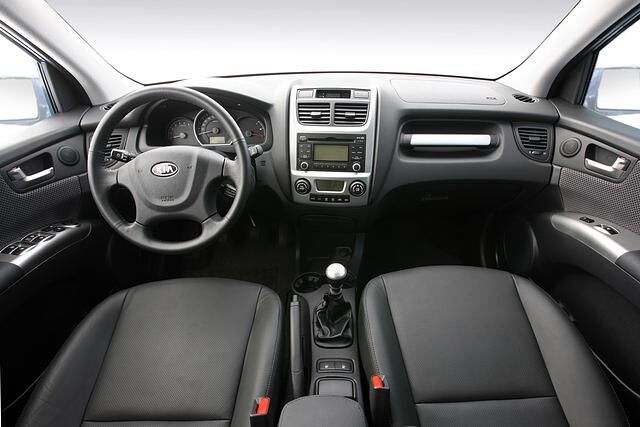 Das Cockpit des Kia Sportage ist übersichtlich