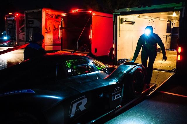 Nachtarbeit: I.D. R Pikes Peak Test