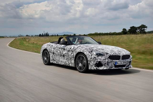 Dass das gelungen ist, beweist die erste Fahrt im noch getarnten Prototypen