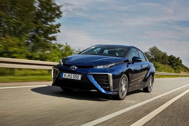 Auf der Langstrecke unterwegs mit dem Toyota Mirai -  Der Stoff aus dem die Träume sind