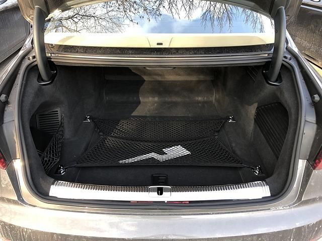 Audi A8 50 TDI Quattro - der Laderaum schluckt 505 Liter