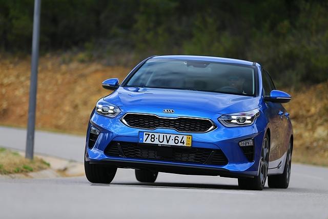 Kia Ceed 1.4 T-GDI - mit aufgewogenem Fahrwerk