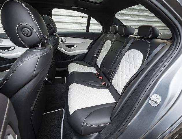Mercedes C 300d 4matic - mäßiges Platzangebot im Fond