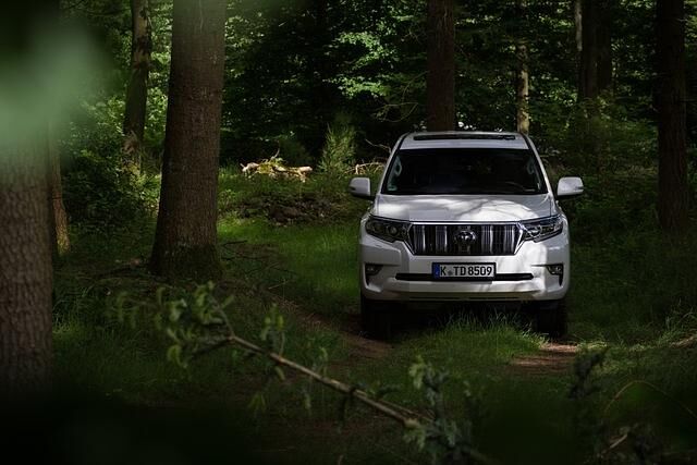 Sein neues Gesicht steht dem Land Cruiser wirklich gut