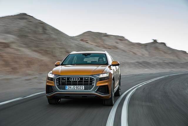Viele innere Werte stammen aus dem neuen A8, demnach trotzt das SUV-Coupé vor Luxus-Technik