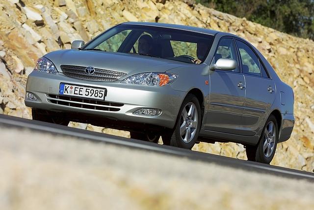 Toyota Camry Historie