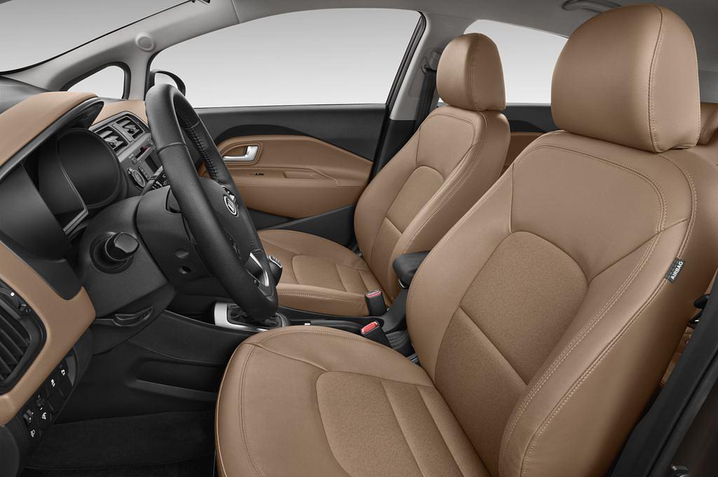 Kia Rio (Baujahr 2011) Spirit 5 Türen Vordersitze