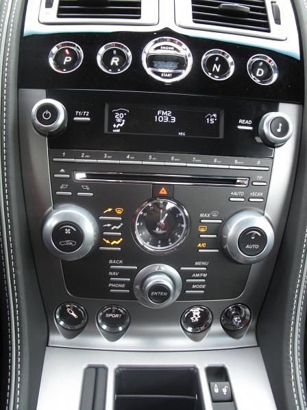 Aston Martin Virage