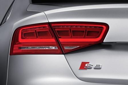 Audi S8