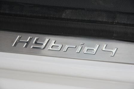 Peugeot 3008 Hybrid4