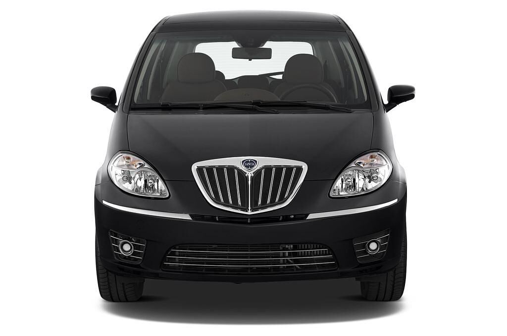 Lancia Musa (Baujahr 2010) Poltrona 5 Türen Frontansicht