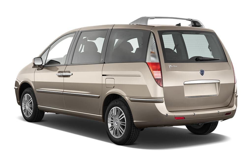 Lancia Phedra (Baujahr 2009) - 5 Türen seitlich hinten