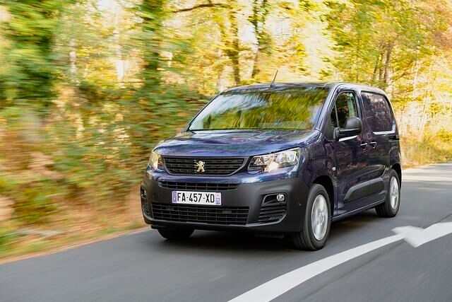 ... ebenso wie der Peugeot Partner