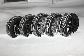 Winterreifen-Test  - Schmal schneidet besser durch den Schnee 