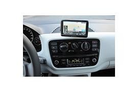 VW up!: Multifunktionssystem maps more an Bord