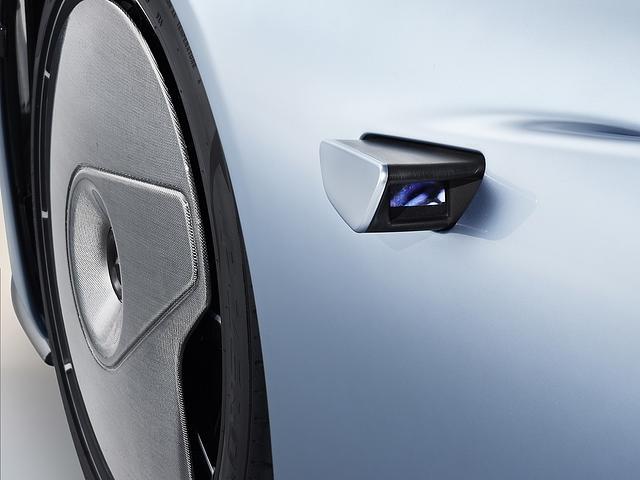 McLaren Speedtail - ausfahrbare Kameras als Spiegel
