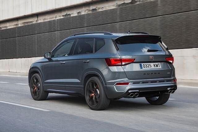Das Performance-SUV ist das erste Fahrzeug der neuen Marke