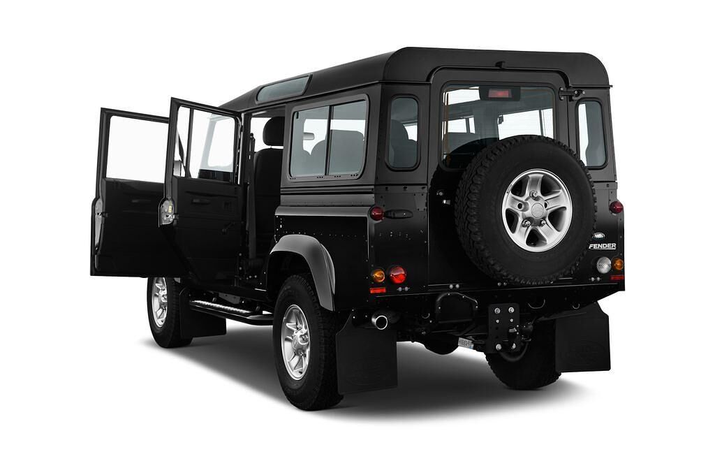 Land Rover Defender (Baujahr 2013) SE 3 Türen Tür geöffnet