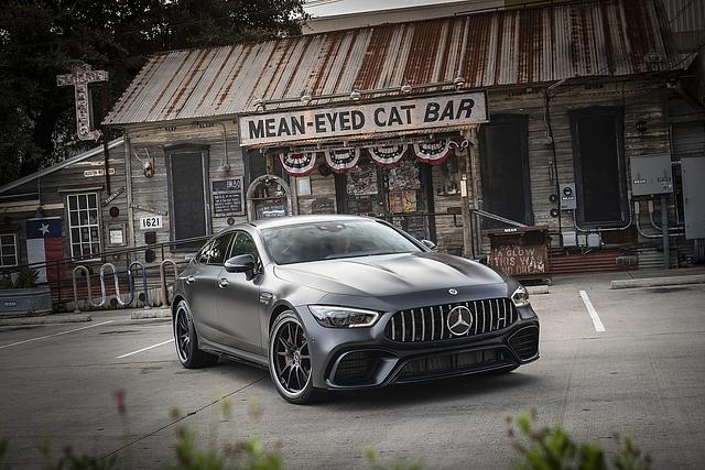 Mercedes AMG GT 63s 4matic 4-Türer - Beschleunigung 0 auf 100 km/h 3,2 Sekunden