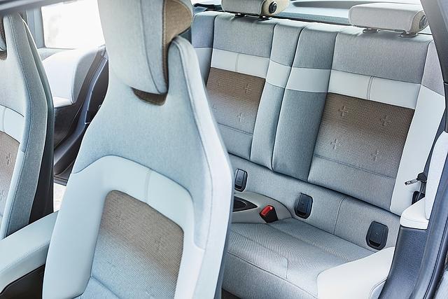 BMW i3 120 Ah / 42 kWh 2019 - wem der neue Innenraum gefällt....