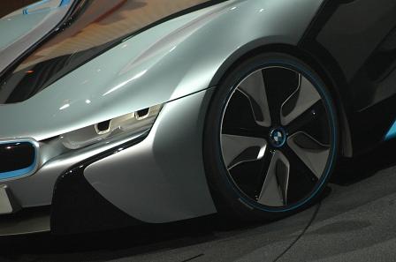BMW i