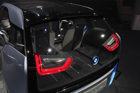 BMW i