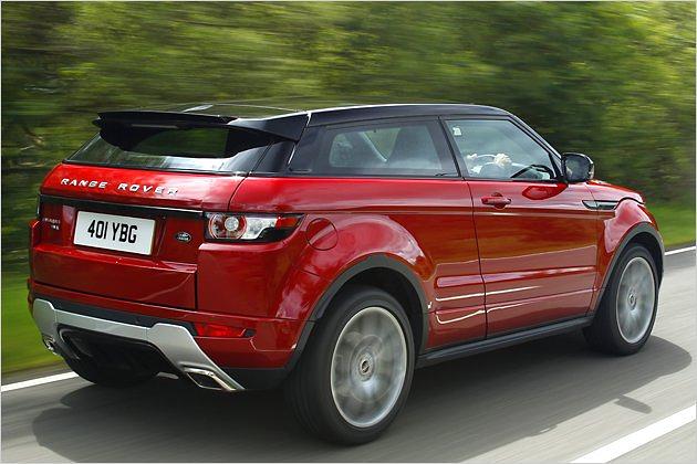 Serienmäßig rollt der Evoque auf 17-Zöllern, 18-, 19- und 20-Zoll-Räder sind ab Werk zu haben
