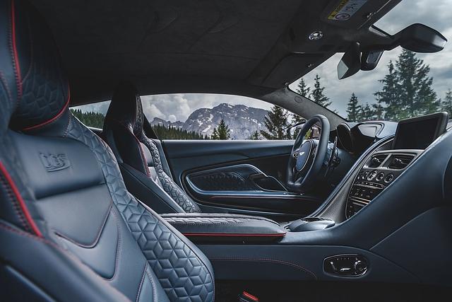 Aston Martin DBS Superleggera