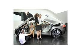 IAA 2011: Peugeot präsentiert zwei Weltpremieren