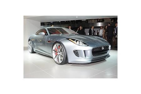 IAA 2011: Weltpremiere für Jaguars Konzeptstudie C-X16 IAA 2011: Weltpremiere für Jaguars Konzeptstudie C-X16