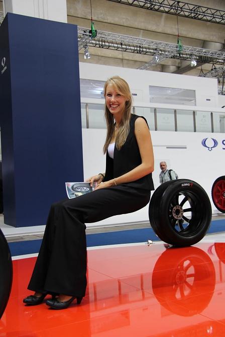 IAA 2011 Messegirls hankook