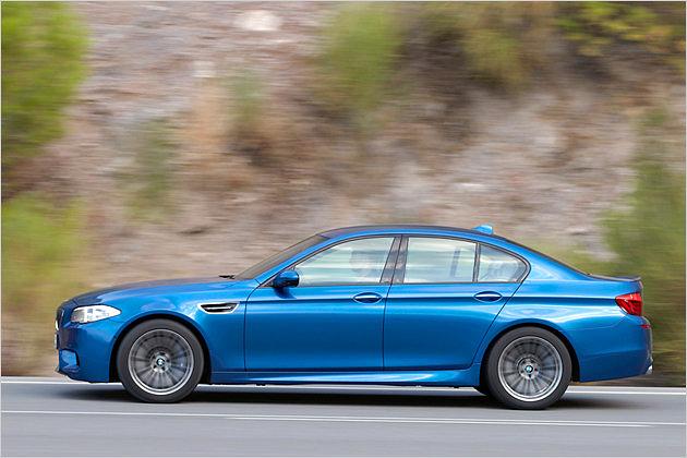 Stimmige Proportionen bei der M5 Limousine