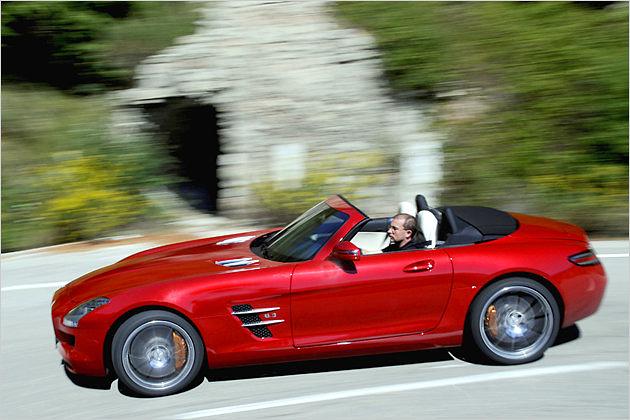Der AMG bietet offenes Fahrvergnügen für nicht weniger als 195.160 Euro