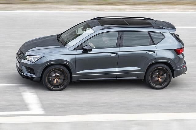 Die Länge des Cupra Ateca: 4.376 mm