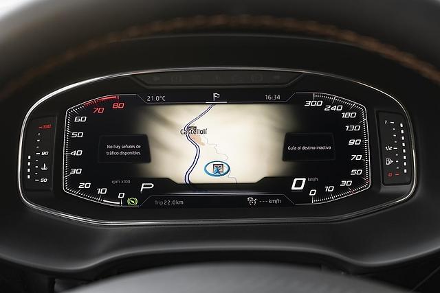 Das Kombiinstrument im Cupra Ateca ist komplett digital