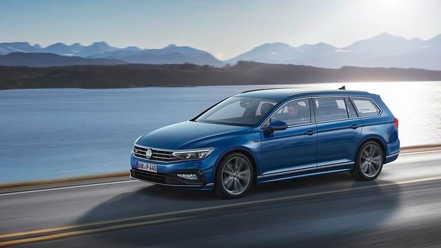Der Passat fährt als erstes Modell im Volkswagenkonzern mit dem „Travel Assist“. In ihm sieht VW „einen Meilenstein auf dem Weg zum autonomen Fahren“