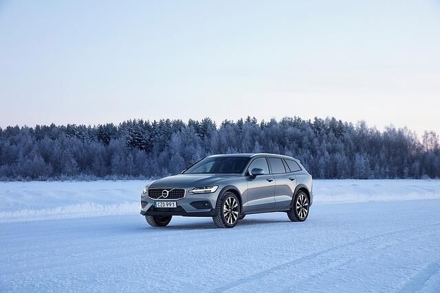 Volvo V60 D4 Cross Country