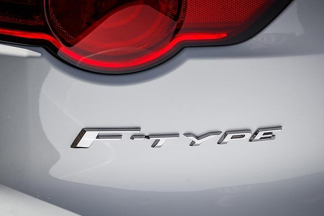 Jaguar F-Type Chequered Flag