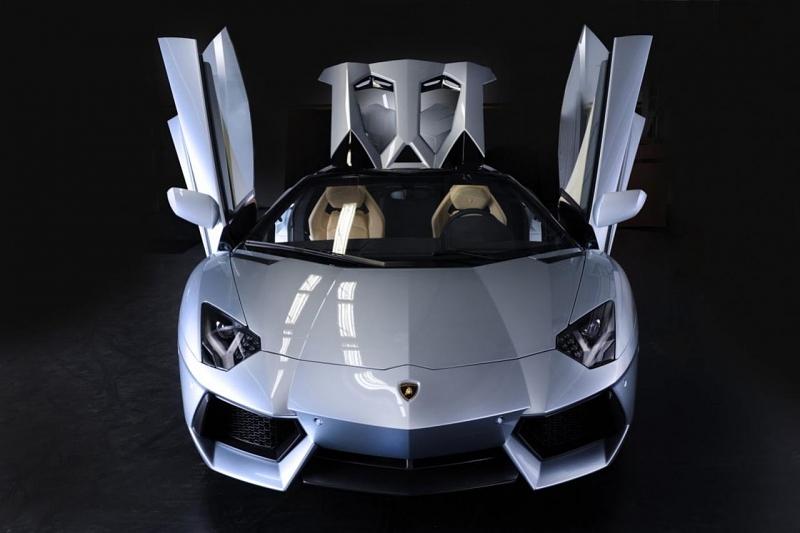 Lamborghini Aventador Roadster