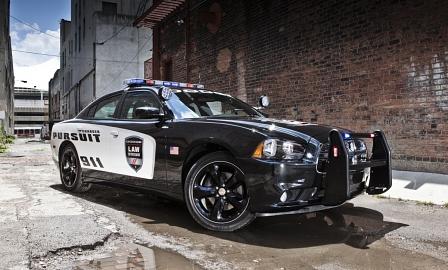 Dodge Charger Pursuit Streifenwagen